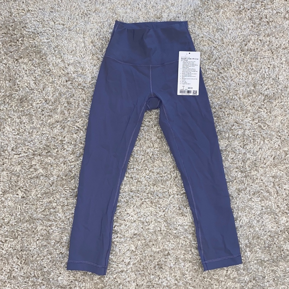 NWT Lululemon Wunder Under Leggings Crop